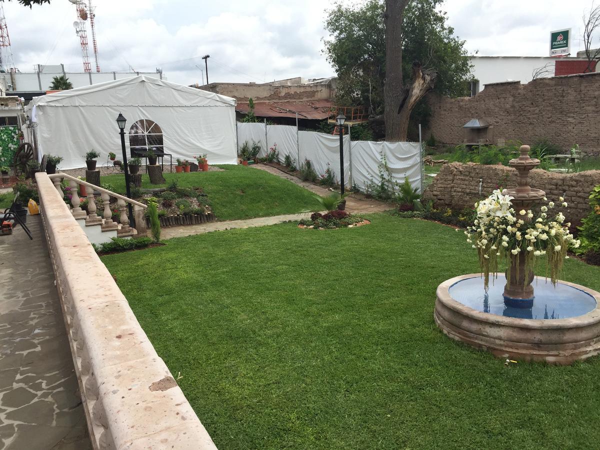 Los Nogales Inn Camargo Екстер'єр фото